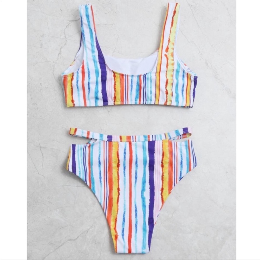 Cute Multicolored Cut Out High Waisted Bikinis Set - Picture 6 of 7